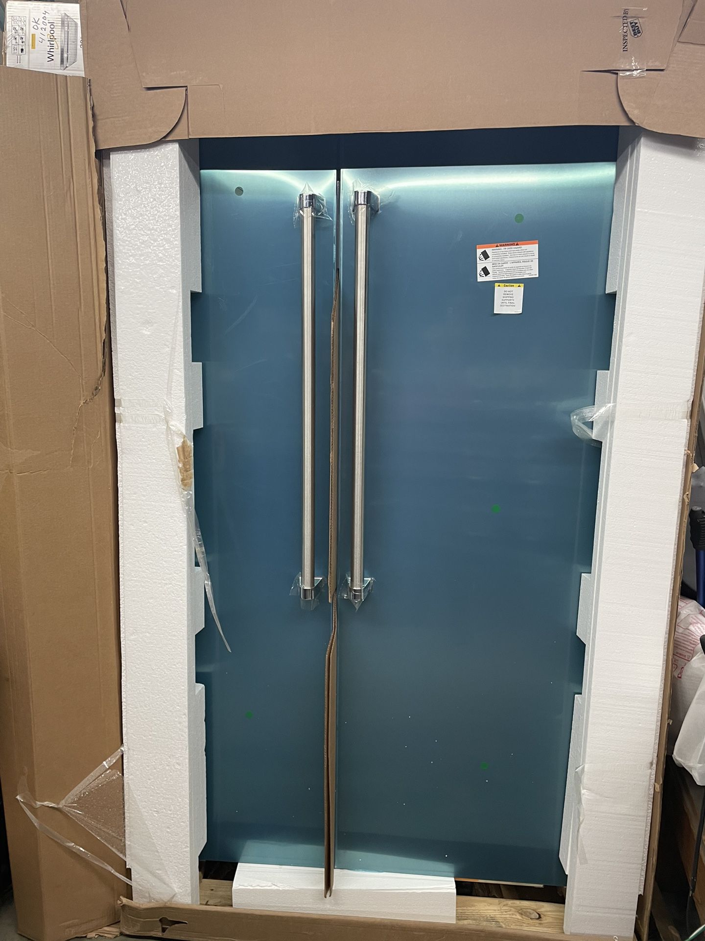 Box Refrigerator VikiNG W 48”