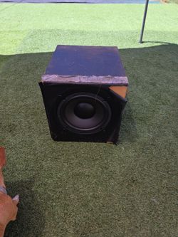 Polk audio subwoofer