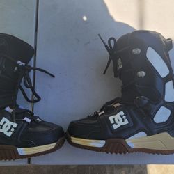 DC Scout Youth Kids Lacing Snowboard Snow Black Boots Size 3K