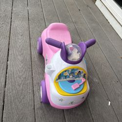 Move n Groove Ride-On with Lights and Sounds