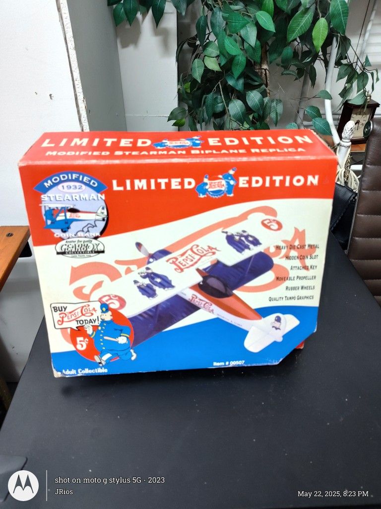 Pepsi Airplane Vintage