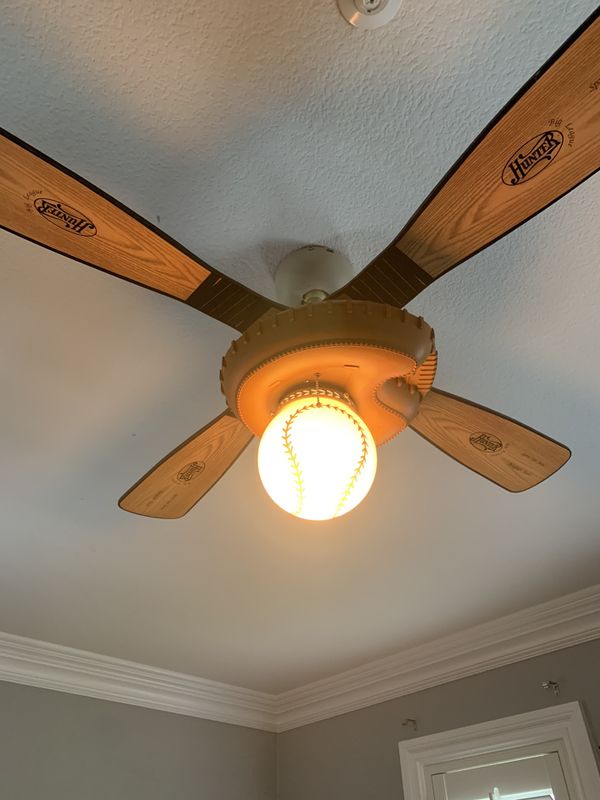 44” Hunter Baseball themed ceiling fan for Sale in Norco, CA OfferUp