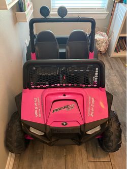Peg Perego Polaris RZR 900