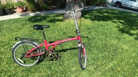 DAHON Boardwalk D7 Folding Bike
