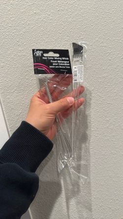 Hair Color Mixing Whisk And Hair Brush Paint 