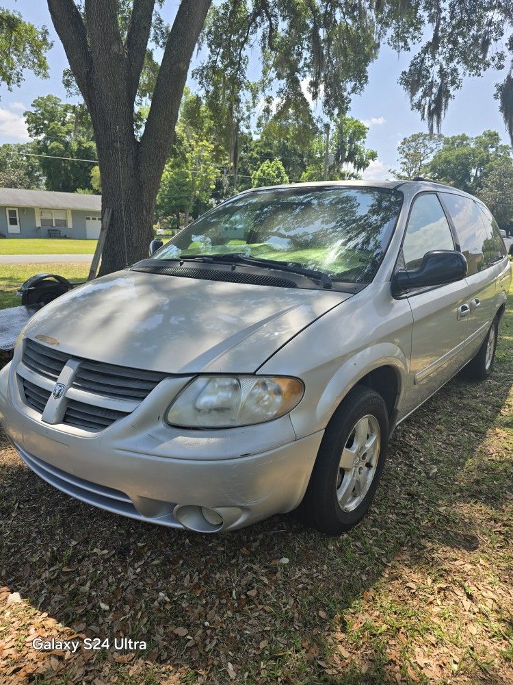 2006 Dodge Grand Caravan