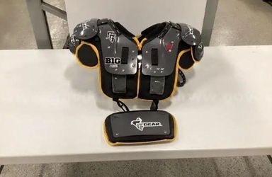 Football shoulder pads Douglas/ pro gear CP pro college team issued various sizes