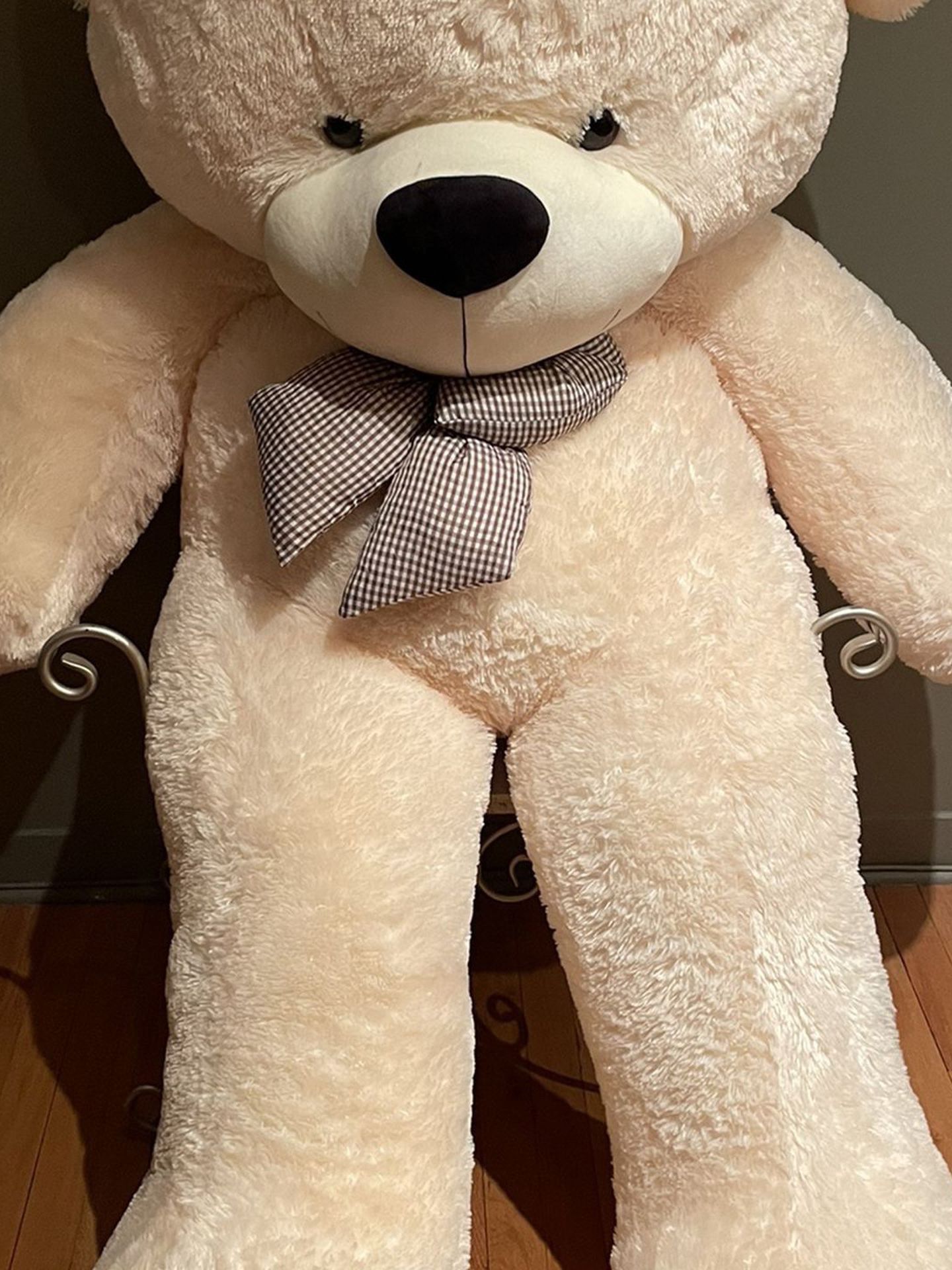 Life Size Teddy Bear Valentine Present Brand New