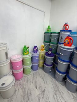 Laundry detergent