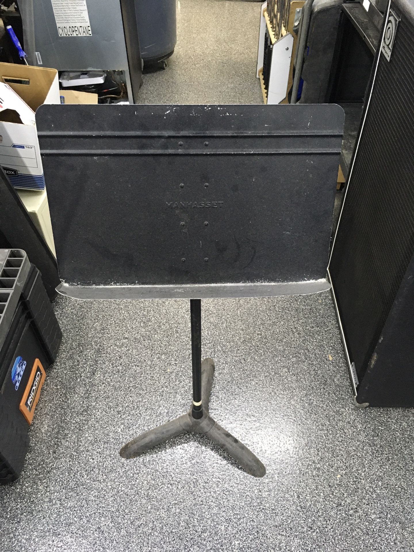 Manhasset Music Stand