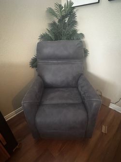 Recliner