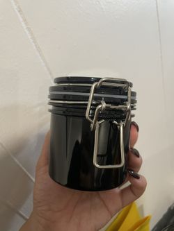 Airtight Lash Glue Storage