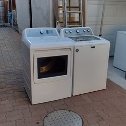 Washer and gas dryer