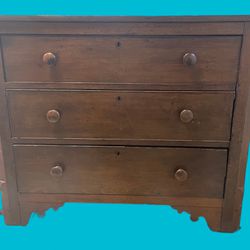 Antique Early 1800s Dresser