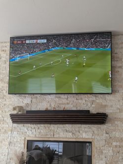 75" vizio TV