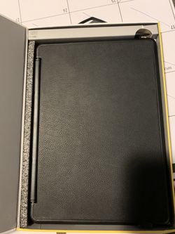 iPad Air 2 keyboard case