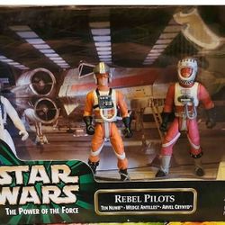 (5 Sets) Star Wars Action Figures in Sets - Mint Condition