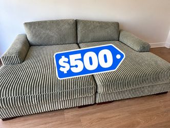 Lindyn super Chaise Sectional Sofa Couch