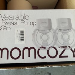 Breast Pump (Momcozy Portables) 