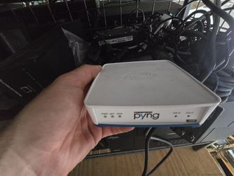Crestron Pyng Control Hub (model PYNG- HUB)