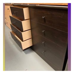 8 drawers dresser / Eight drawers dresser