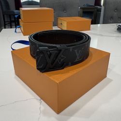 Lv belt louis voution