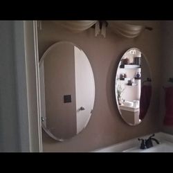 Oval Bevaled Medicine Cabinets 