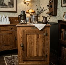 VINTAGE WHITE CLAD NIGHTSTAND