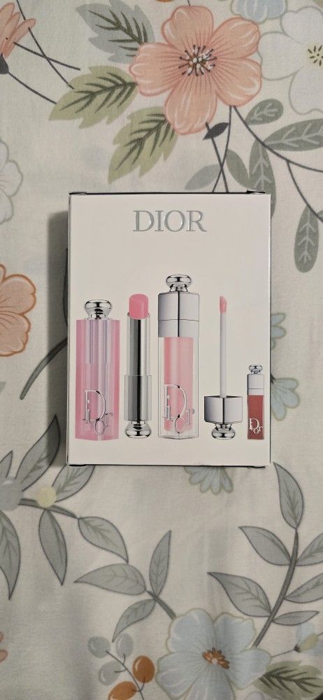 Dior Addict SetHydrating Lip Balm and Plumping Lip Gloss