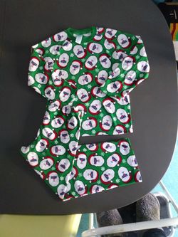 REDUCED! COOL SANTA PJ'S Sz 7/8