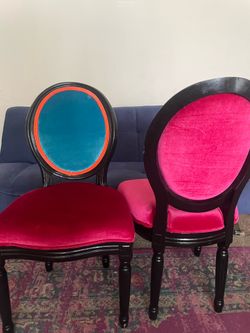 4 velvet chairs