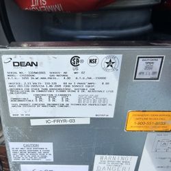 Dean Dual Fuel Deep Fryer. Excellent Condition, Used Little. 7500.00 New, 1st 1500.00 Takes. 