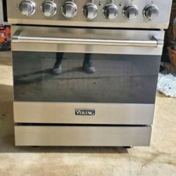 Viking 30" Stainless Steel Gas Stove 