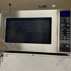 Microwave Dacor Convection Oven. 