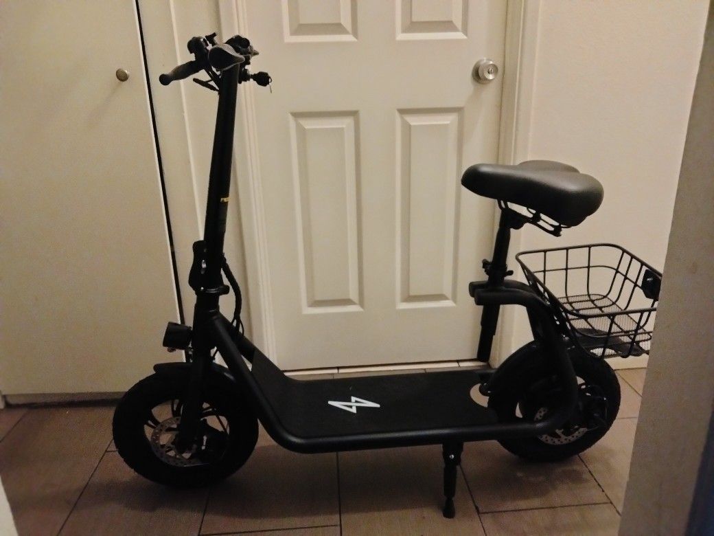 Phantom Electric Scooter