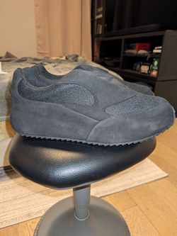 Yeezy BL-01 - Size 11 (fits 12)