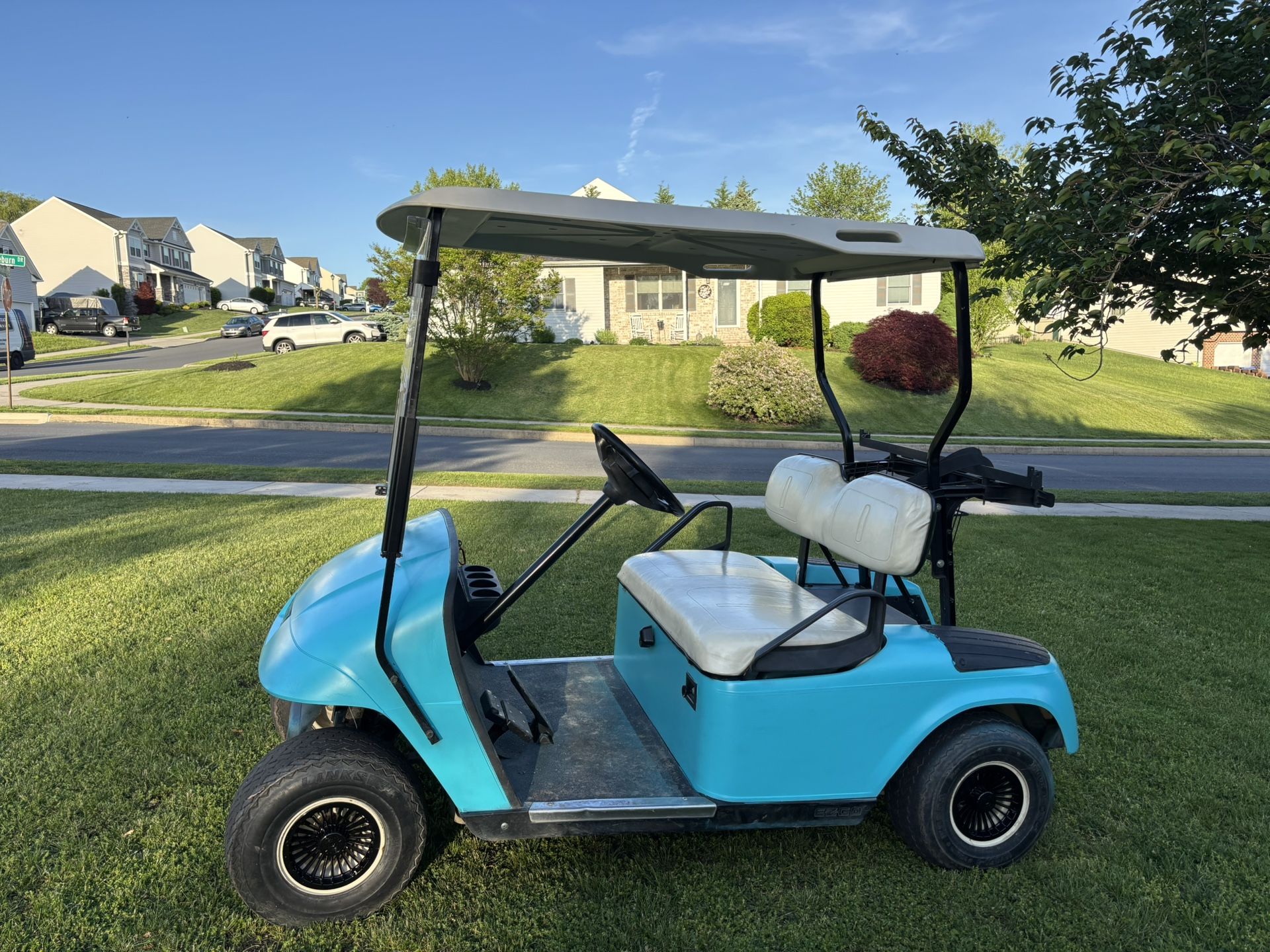 2003 EZ Gas Golf Cart