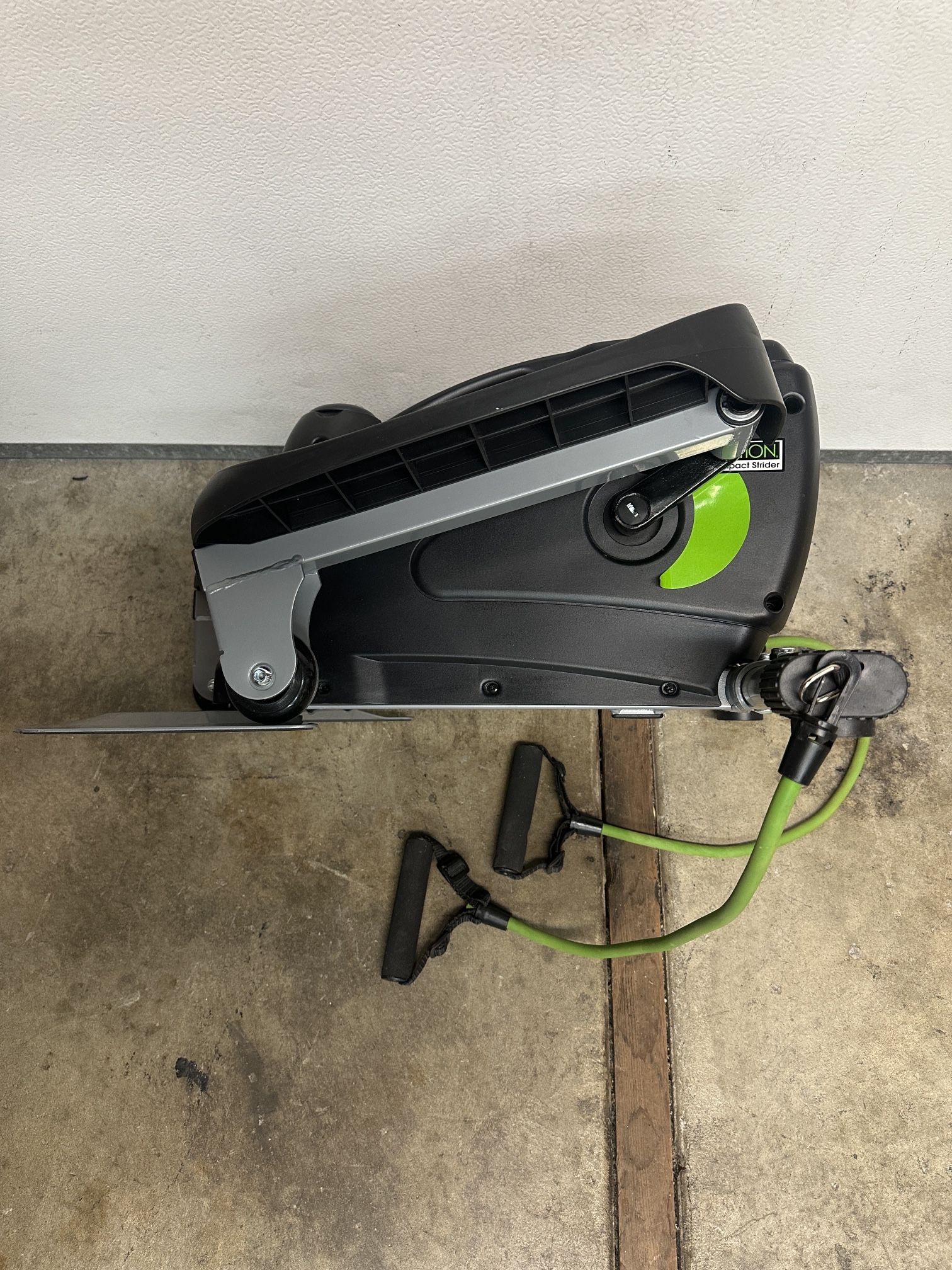 I Motion E3000 Compact Strider