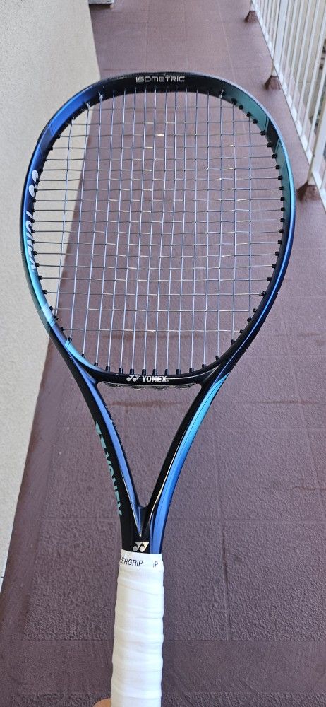 2022 Yonex Ezone 98 Tennis Racket