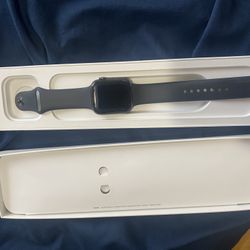 Apple Watch SE 44mm Space Gray Alum Black Sport Band Cel