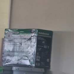 Metabo Hpt Nail Gun 21 Brand New