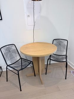 West Elm Rowe Drop Leaf Bistro Table – 42” – Blonde