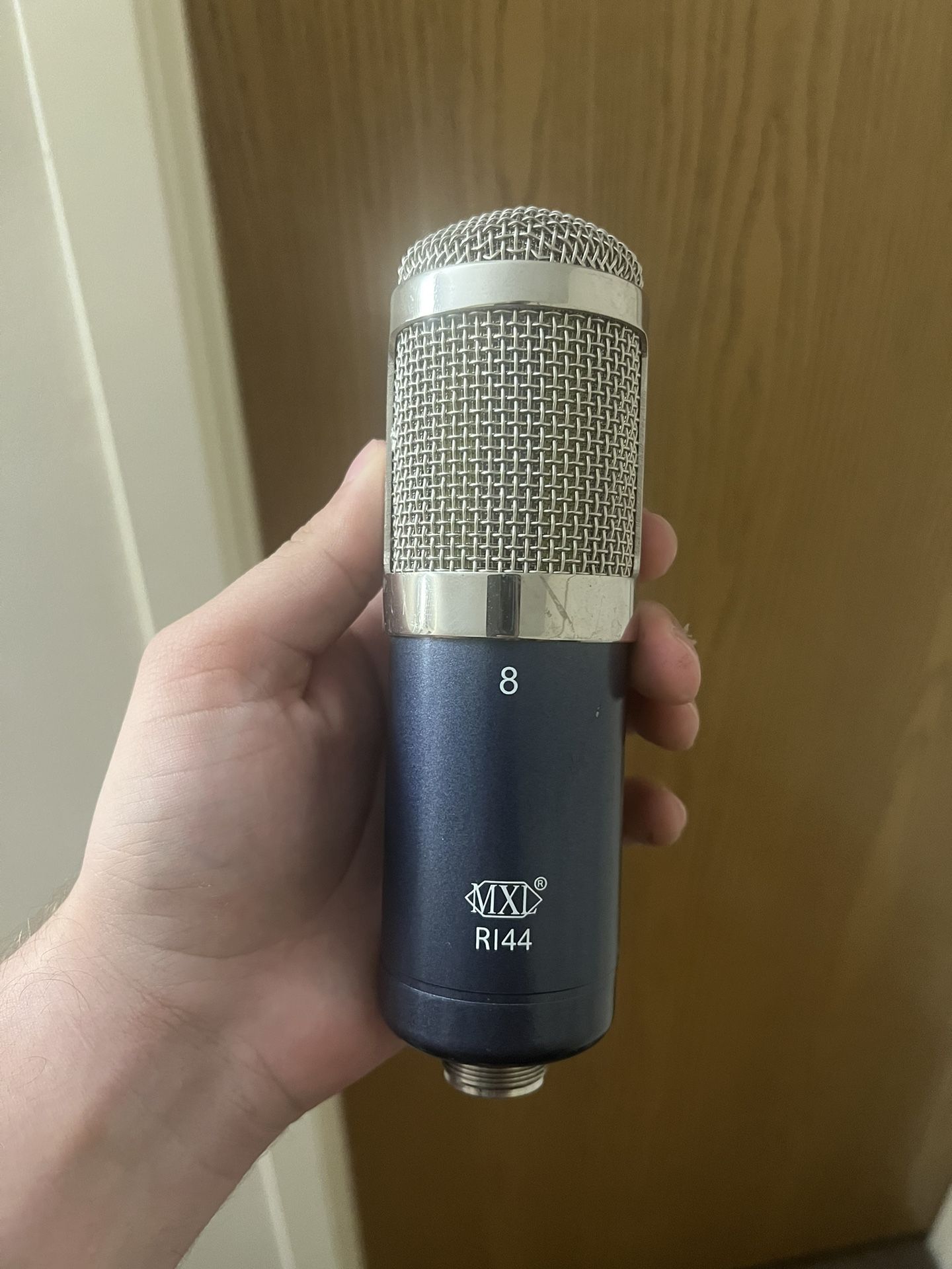 MXL Ribbon microphone