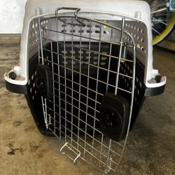 Small Dog Or Large Cat Carrier