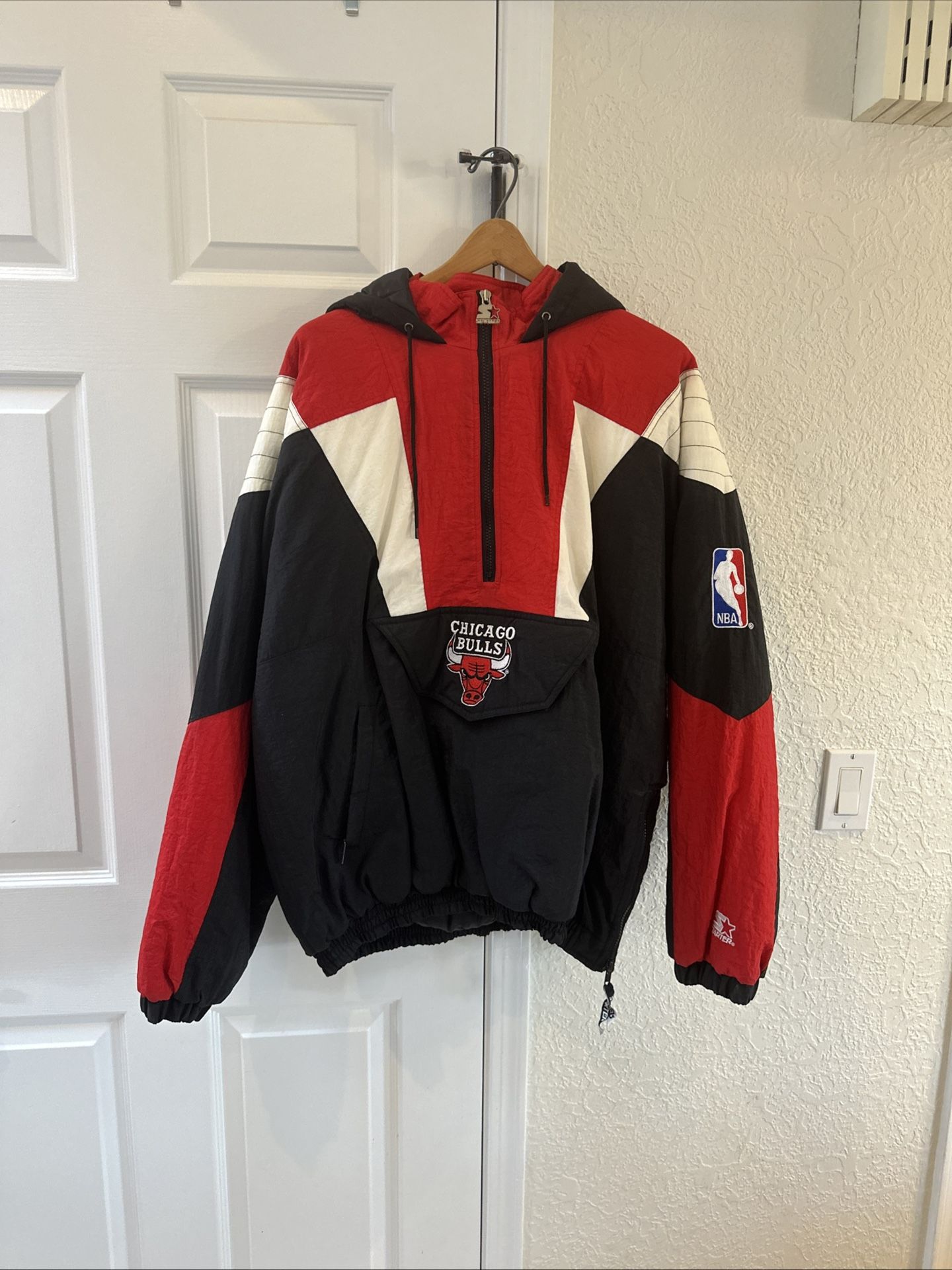 Vintage 1/4 Zip Starter Puffer Jacket w/ Kangaroo Pockets Size XL