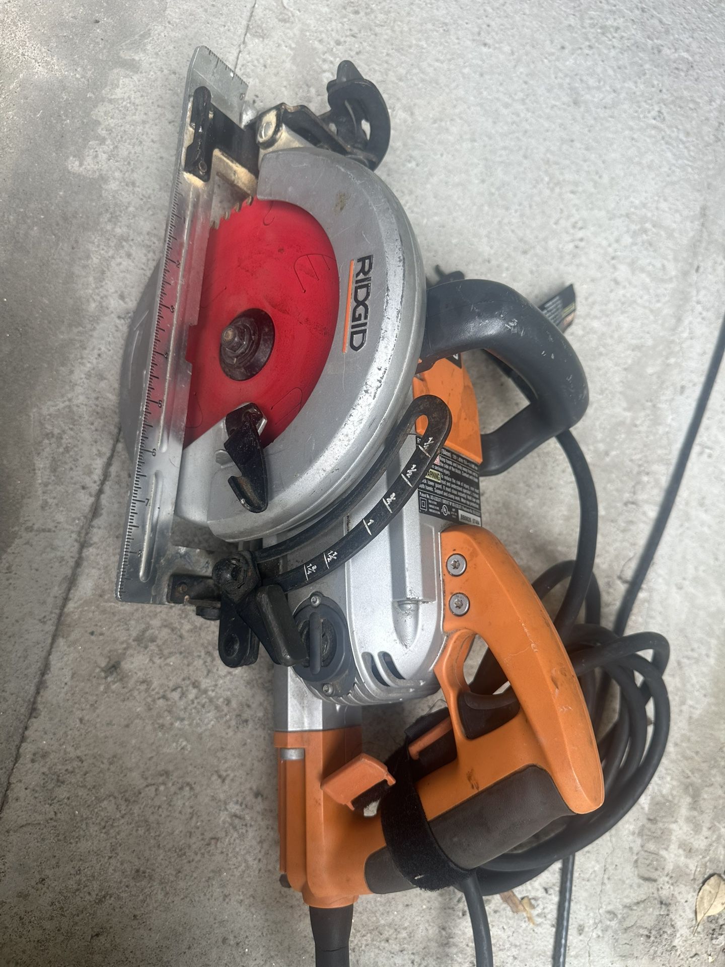 Ridgid Circular Saw.