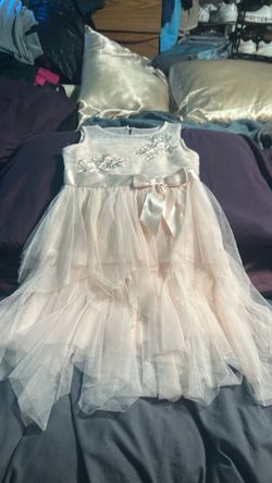 Vestido de Niña talla 6 marca zunie usado en excelentes condiciones