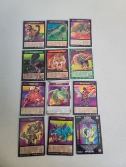 Weird N' Wild Creatures Trading Cards Lot x12