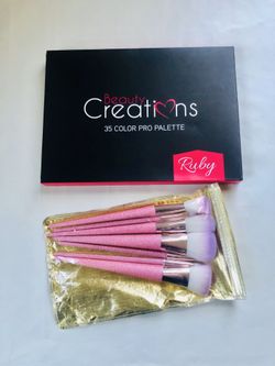 Eyeshadow palette & brushes