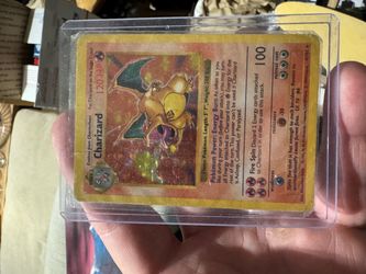 Shadowless Charizard Holo Base Set Pokémon Card 4/102 1999 base set
